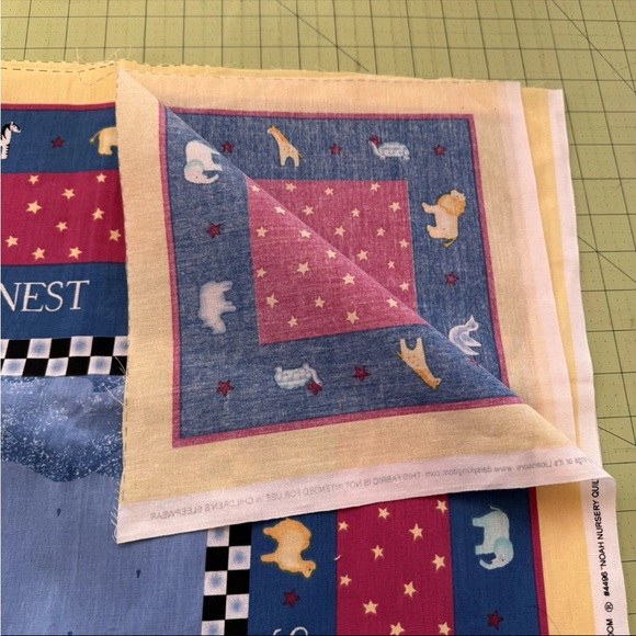 VtG Daisy Kingdom Noah Nursery Quilt Ark Animals Quilting Cotton Fabric Panel - Picture 6 of 9